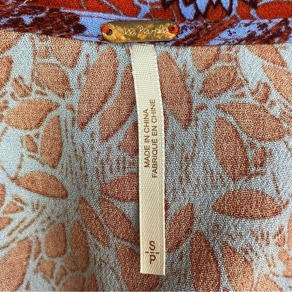 Free People Birds Of A Feather Floral Blouse Size Small - Picture 8 of 10